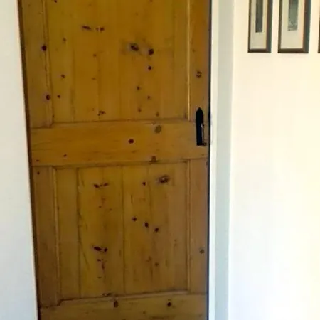 Casa Rosa 3*