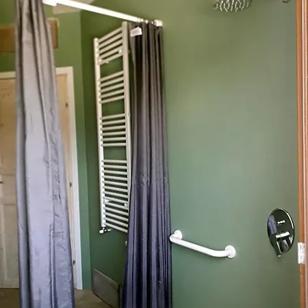 Casa Rosa 3*