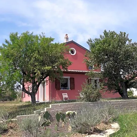 Casa Rosa San Costanzo
