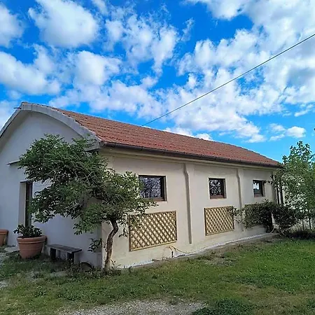 Casa Rosa San Costanzo