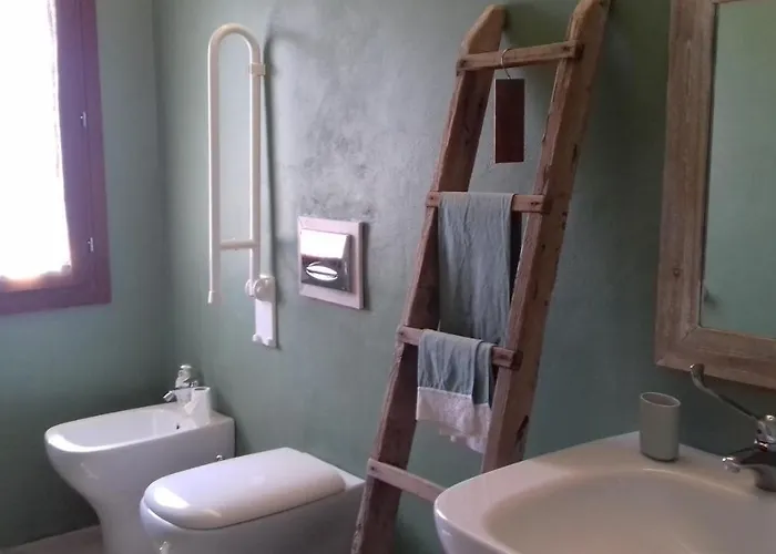 Casa Rosa 住宿加早餐酒店 San Costanzo