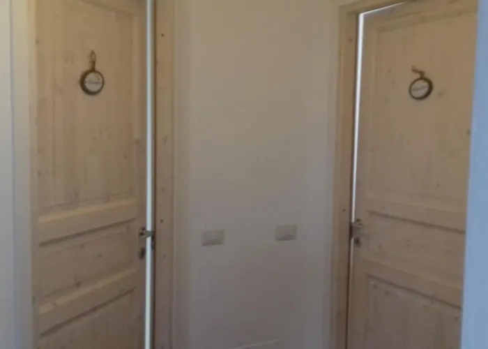 Casa Rosa 住宿加早餐酒店 San Costanzo