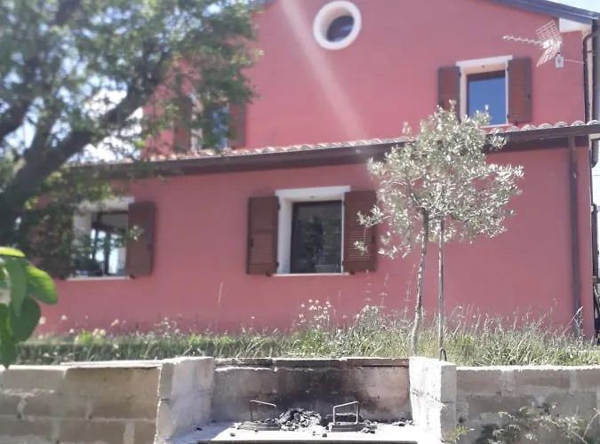 Casa Rosa 3* San Costanzo